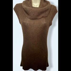 Derek Heart Women's Knit Turtleneck Sweater M Solid Brown Cap Sleeves Hip Length